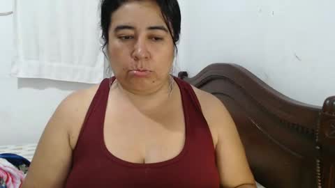 lucy online show from 01-03-25, 04:55