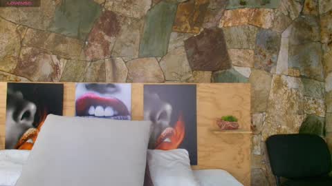 Jolie online show from 10-11-25, 09:02