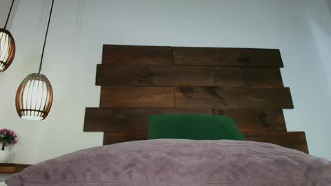 Jolie online show from 06-08-26, 10:43