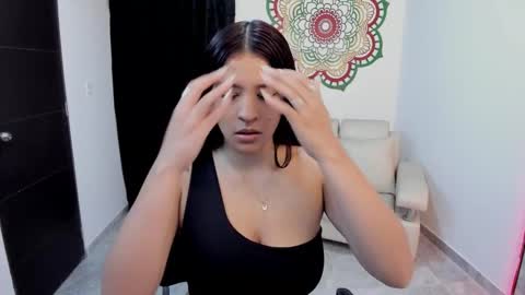 candy_fox_19 online show from 11-24-25, 05:56