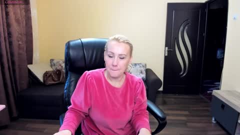 candy_hellenx online show from 02-11-25, 06:30