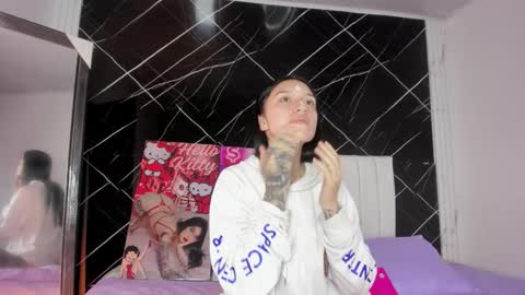 Leila  online show from 11-15-25, 01:36