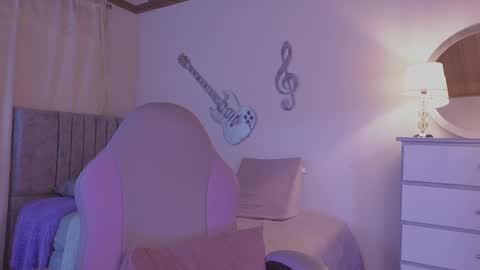 Jamie online show from 04-21-26, 01:42