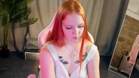 Snapshot of candy_lir chatting on 03-05-26, 06:53 Candy online show from 03-05-26, 06:53