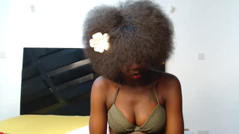 Candy online show from 10-05-25, 04:05