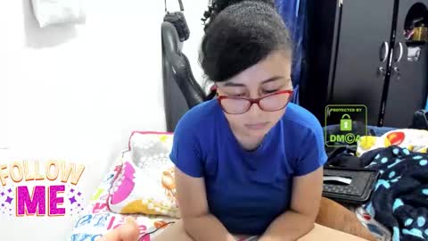 candy_val online show from 11-30-25, 05:22