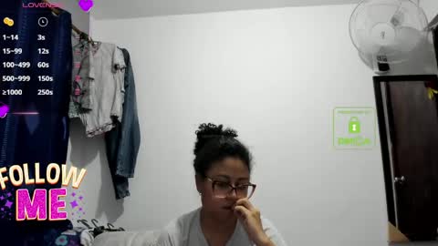 Snapshot of candy_val chatting on 05-06-26, 05:57 candy_val online show from 05-06-26, 05:57