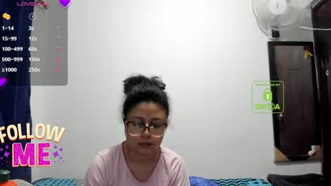 Snapshot of candy_val chatting on 06-29-26, 05:35 candy_val online show from 06-29-26, 05:35