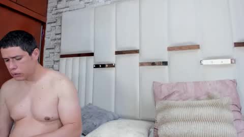 candyandsteven online show from 03-06-26, 04:09