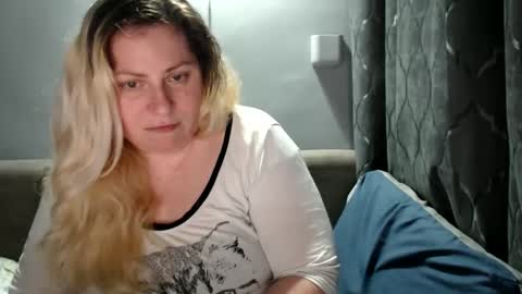 Laura online show from 11-04-25, 07:57