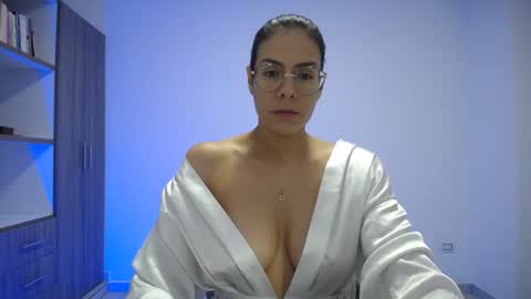 Candy Dowson online show from 01-12-26, 08:58