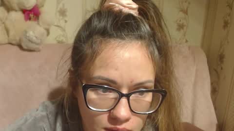 Snapshot of candylady13 chatting on 11-25-25, 12:54 say meow and send tips online show from 11-25-25, 12:54