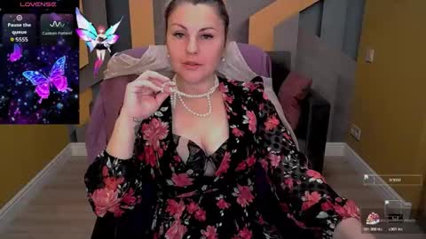 CandyLons online show from 11-15-25, 06:55