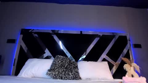 candyluxury_ online show from 02-15-25, 07:28