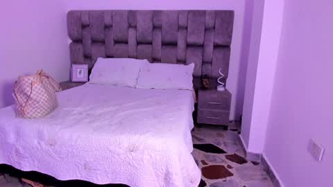 Candy online show from 12-05-24, 05:26