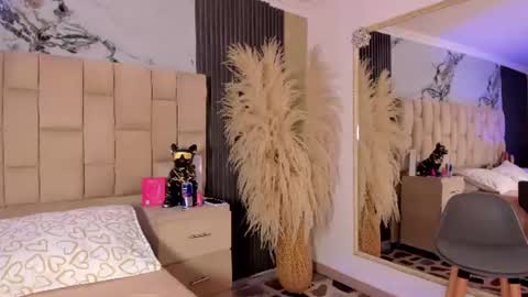 Snapshot of candymeyerss chatting on 07-10-26, 05:34 Candy online show from 07-10-26, 05:34