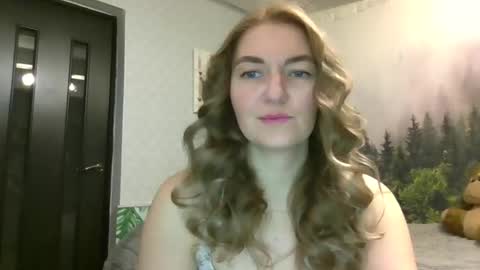 Daisy online show from 12-22-25, 09:23