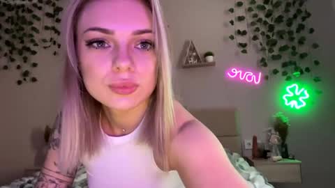 Candy online show from 05-16-26, 10:36