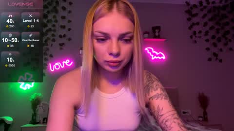 Candy online show from 05-24-26, 09:58