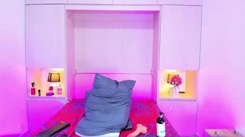  Dulce Maria  online show from 03-04-25, 02:17