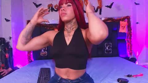 Aura  online show from 10-24-25, 12:01