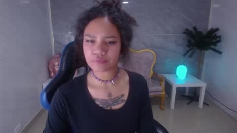 canela_s1 online show from 09-18-25, 01:40