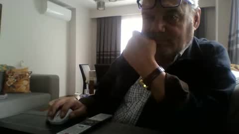 Snapshot of cankoksal1 chatting on 11-05-25, 07:52 cankoksal1 online show from 11-05-25, 07:52