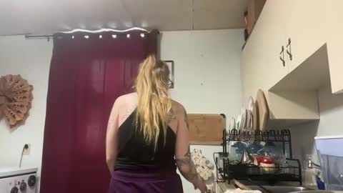 Snapshot of cannabitchcam chatting on 01-15-25, 03:18 cannabitchcam online show from 01-15-25, 03:18