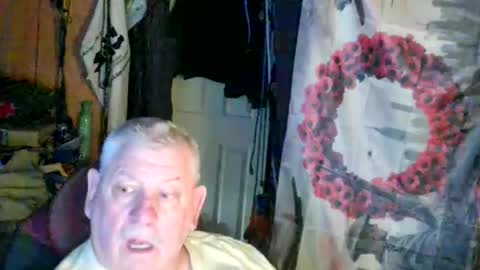 canoelicker69 online show from 04-12-26, 10:20