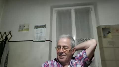 Snapshot of cantera577 chatting on 06-08-26, 10:21 cantera577 online show from 06-08-26, 10:21