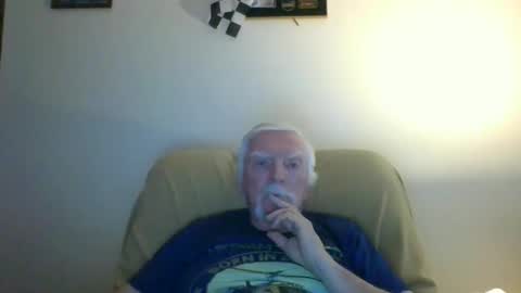 Snapshot of capecod21 chatting on 12-29-24, 07:32 capecod21 online show from 12-29-24, 07:32