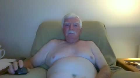 Snapshot of capecod21 chatting on 09-27-25, 10:53 capecod21 online show from 09-27-25, 10:53