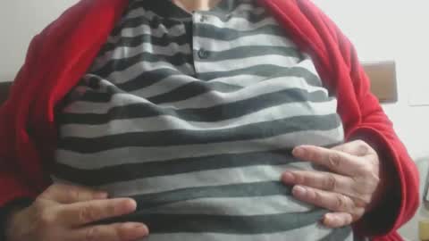 Snapshot of capitanfuturo44 chatting on 12-05-24, 07:38 Cinzia  ex regina  online show from 12-05-24, 07:38