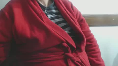 Snapshot of capitanfuturo44 chatting on 12-06-24, 02:06 Cinzia  ex regina  online show from 12-06-24, 02:06