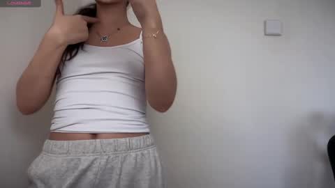 Emma online show from 02-11-25, 09:09