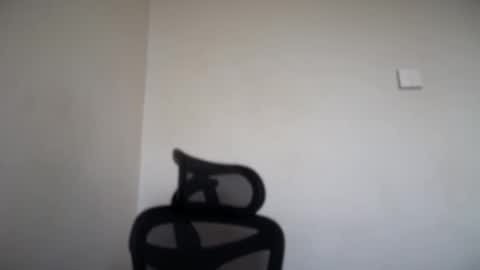 Emma online show from 10-22-25, 06:02