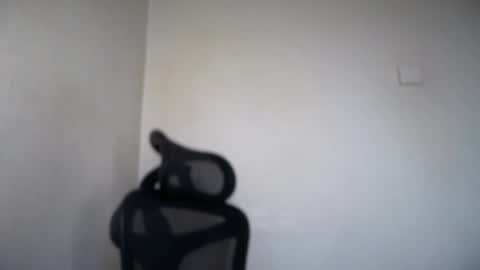 Emma online show from 05-13-26, 06:55