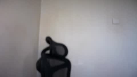 Emma online show from 06-11-26, 07:17