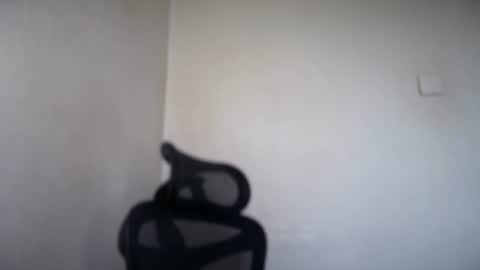 Emma online show from 06-30-26, 05:41