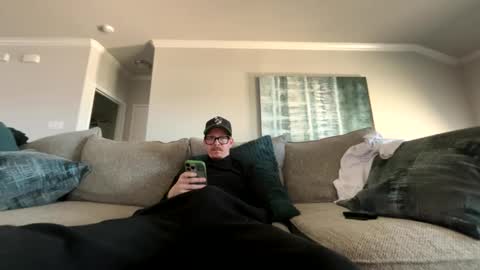 Snapshot of captaincumgun chatting on 03-22-26, 05:16 Captaincumgun online show from 03-22-26, 05:16