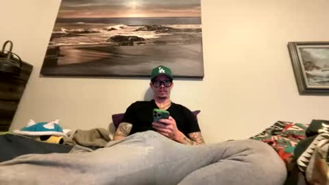 Snapshot of captaincumgun chatting on 04-07-26, 03:40 Captaincumgun online show from 04-07-26, 03:40