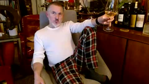 captian_rich online show from 12-20-25, 01:23