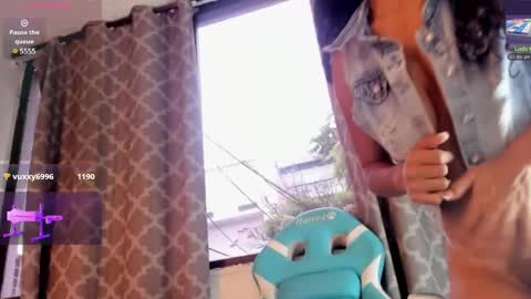 Cara  online show from 03-01-25, 04:22