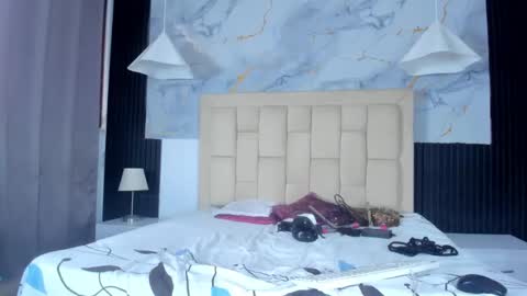 Cara  online show from 12-16-25, 02:33