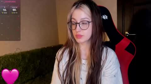 Snapshot of caramel_95 chatting on 03-20-26, 08:35 caramel_95 online show from 03-20-26, 08:35