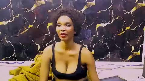 caramelminxx_ online show from 06-14-26, 08:05