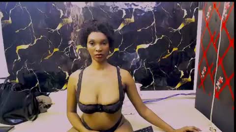 caramelminxx_ online show from 06-19-26, 08:07