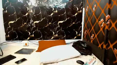 caramelminxx_ online show from 07-03-26, 08:21