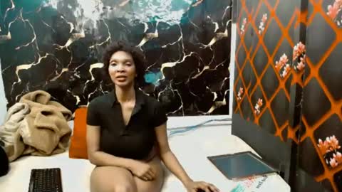 caramelminxx_ online show from 07-06-26, 07:49
