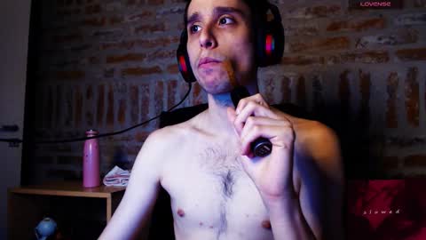 carameltoy4 online show from 03-04-26, 07:20